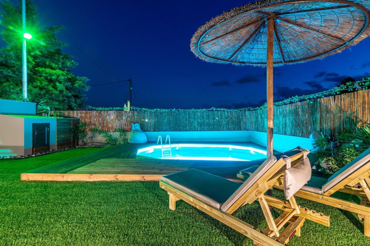 Cozy House With Pool Near Beach Gazi Bagian luar foto
